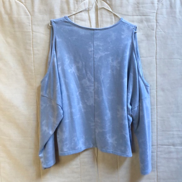 Tie-Dye Cold Shoulder Top - Picture 3 of 6